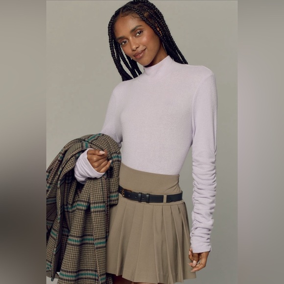 NWT! By Anthropologie Ruched-Sleeve Turtleneck Top in Lilac - Size Medium ☁️ - Picture 1 of 11
